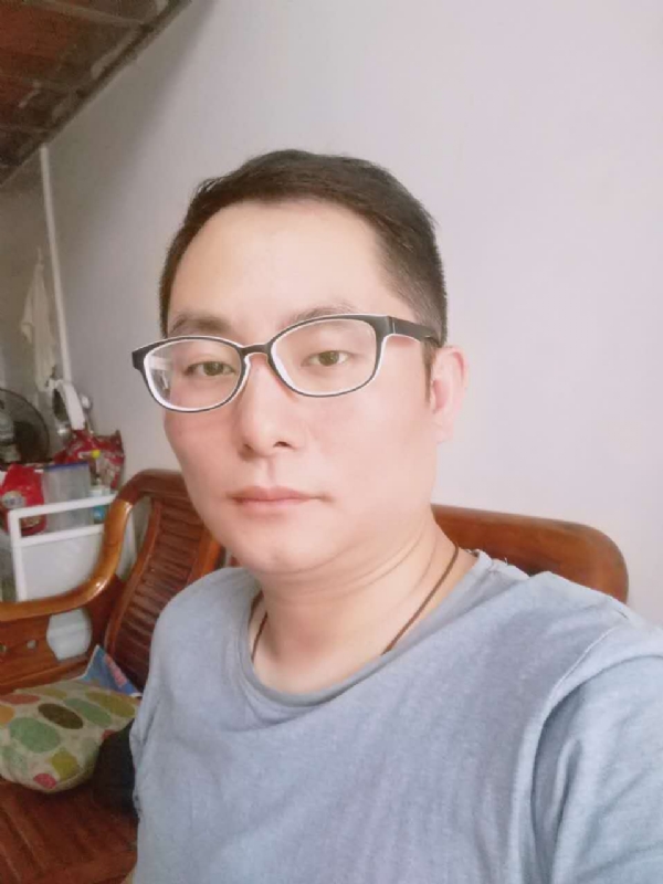 流星的尾巴的第一张照片--福鼎婚介网