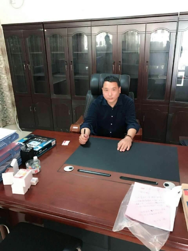 艺术家的第一张照片--福鼎婚介网