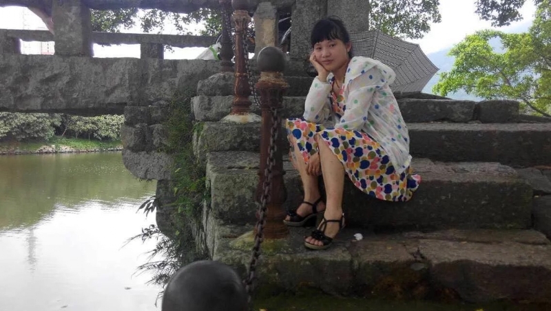 女子悠然的第一张照片--福鼎婚介网