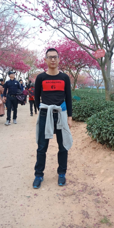 小梁的第一张照片--福鼎婚介网