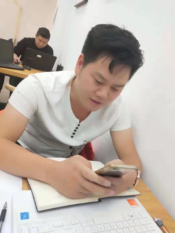 麒麟的第一张照片--福鼎婚介网