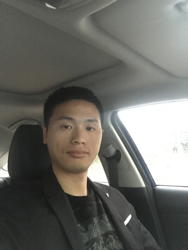 向前走的第二张照片--福鼎婚介网