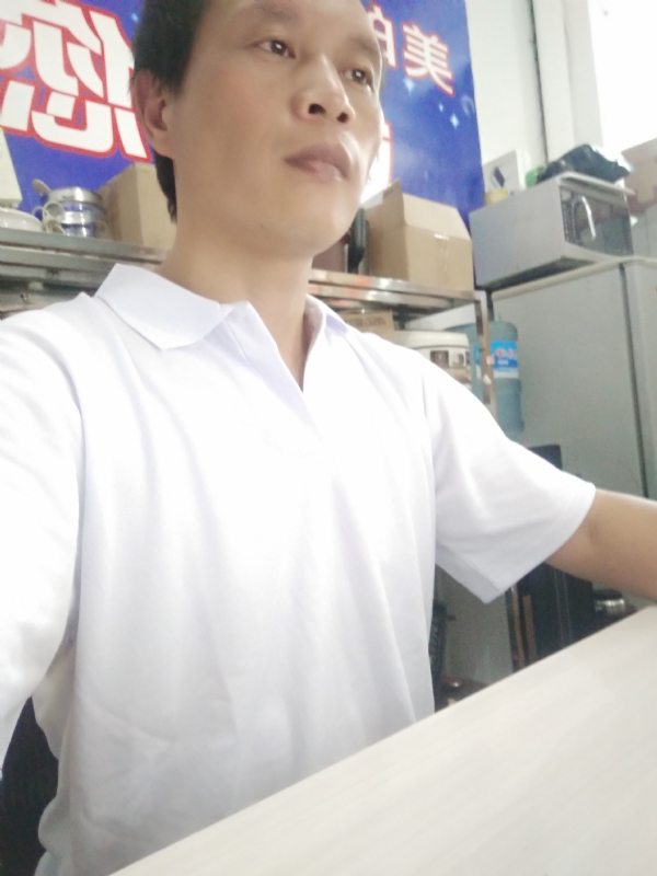 深蓝色的海的第一张照片--福鼎婚介网
