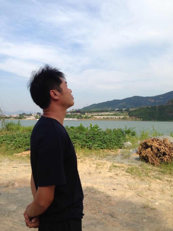 雾里看花的第一张照片--福鼎婚介网