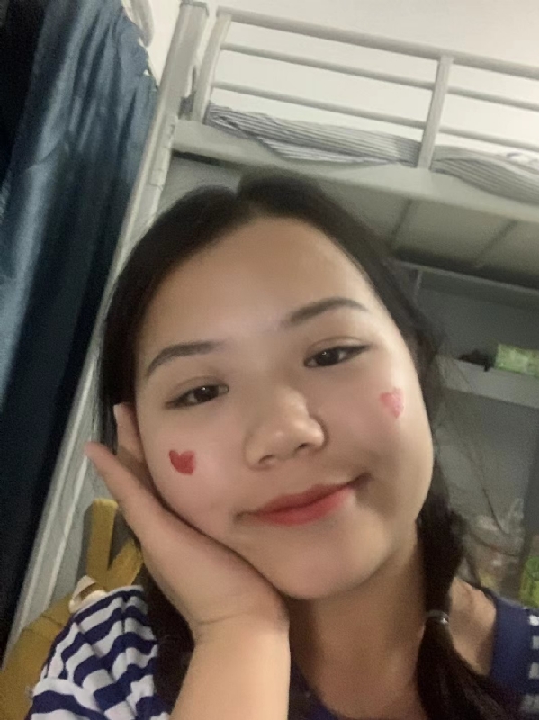 轻轻的一片云的第一张照片--福鼎婚介网