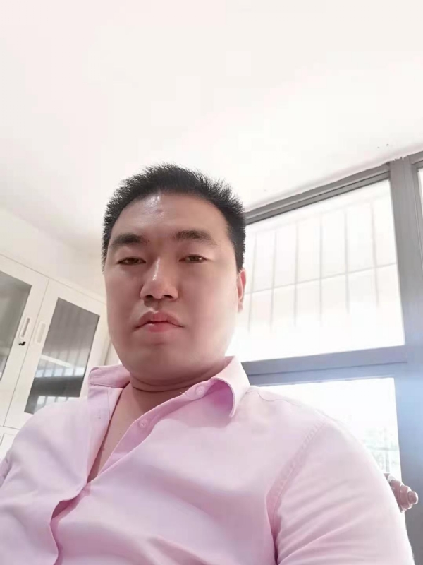 命运的打拼的第一张照片--福鼎婚介网