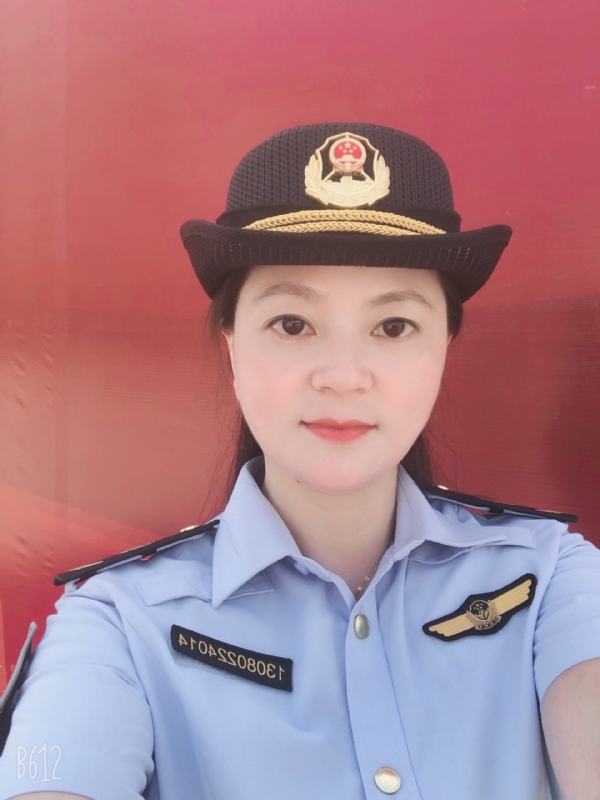 明明的第一张照片--福鼎婚介网