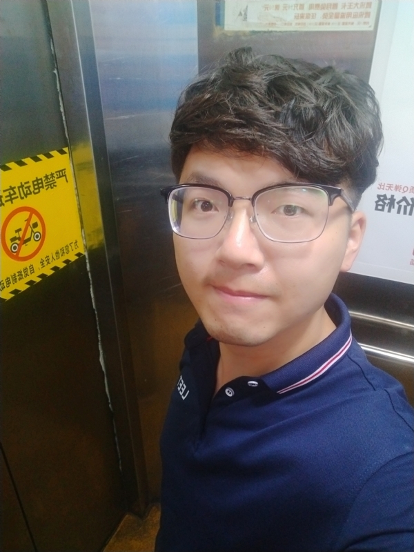 H先生的第二张照片--福鼎婚介网