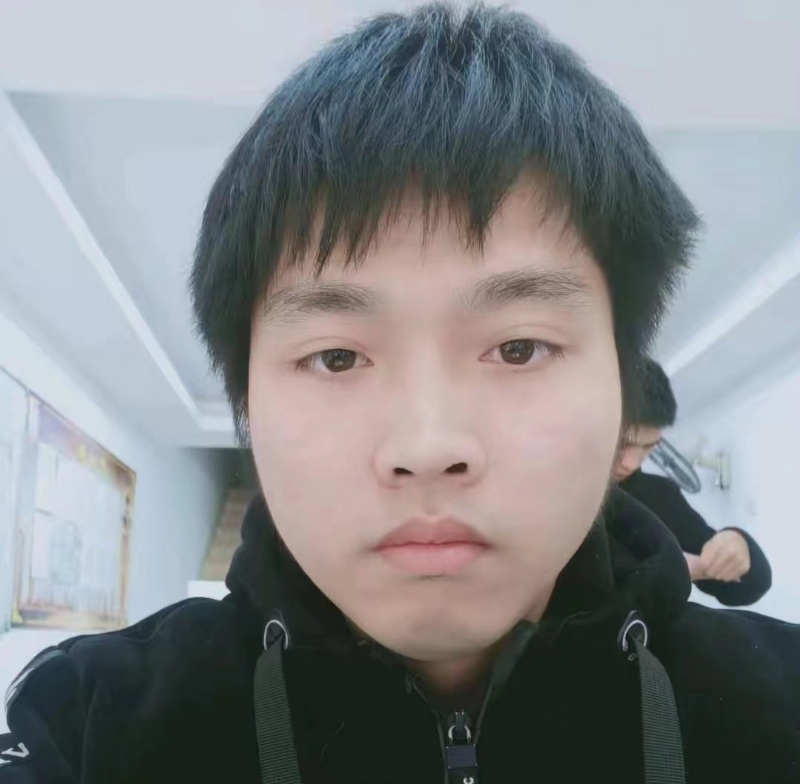 无奋斗不清春的第一张照片--福鼎婚介网
