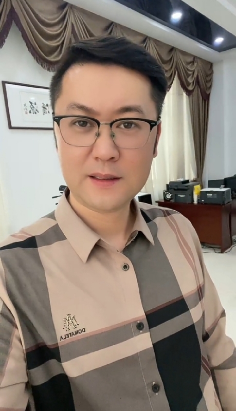 勤勉的第一张照片--福鼎婚介网