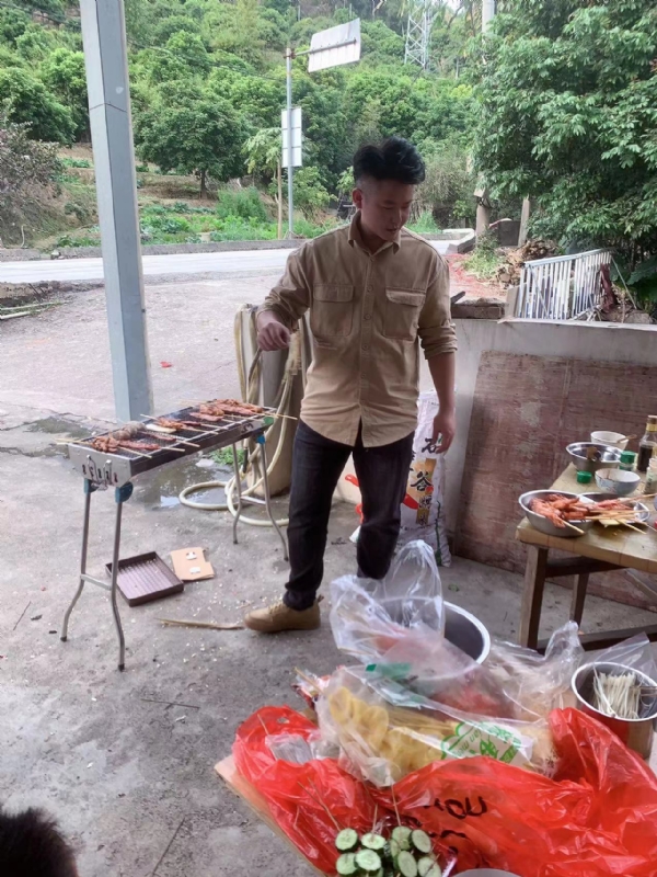 你黑我哟的第一张照片--福鼎婚介网