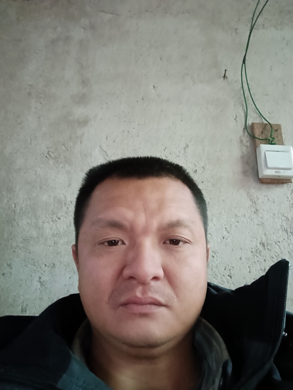 兰成龙的第四张照片--福鼎婚介网
