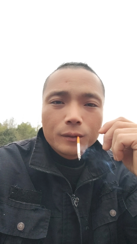 伯爵的第一张照片--福鼎婚介网