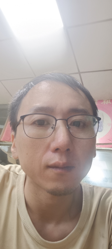 想胖的瘦子的第一张照片--福鼎婚介网