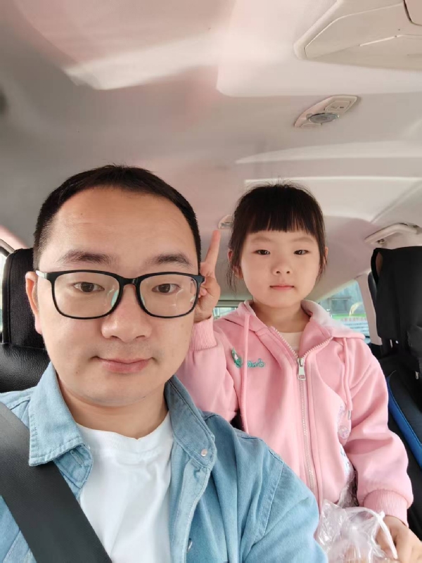 知天晓的第一张照片--福鼎婚介网